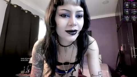 Snapshot of taste_of_grace chatting on 06/05/26, 02:23 join my onlyfans Telegram channel online show from 06/05/26, 02:23
