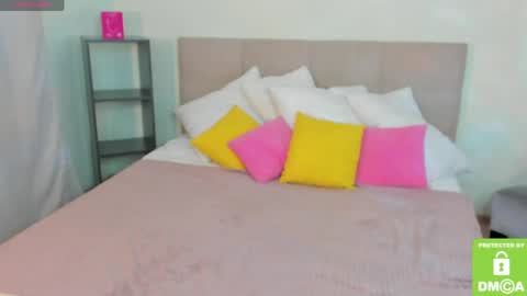 Ann online show from 04/10/26, 01:11