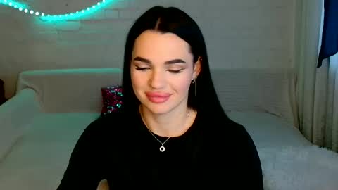 tasty_babyy online show from 10/08/25, 12:58