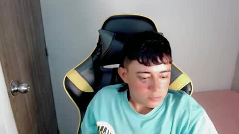 T A T A N online show from 11/12/25, 06:52