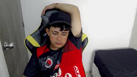 T A T A N online show from 11/28/25, 09:06