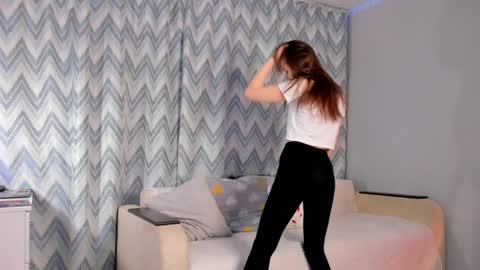 Tate online show from 01/31/25, 06:14