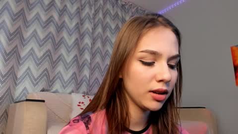 Tate online show from 02/05/25, 06:15