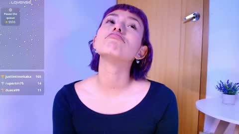 Snapshot of tati_cardenas chatting on 05/16/26, 06:32 AME online show from 05/16/26, 06:32