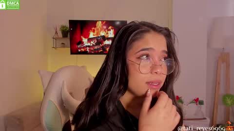 Tatiana --- Schedule Monday to Sundays 800  to 200  UTC-5 online show from 11/01/25, 11:45