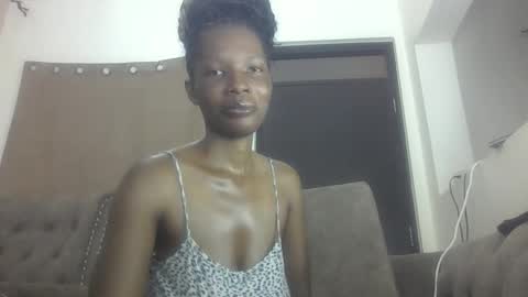 tatiana_254 online show from 10/17/25, 07:05