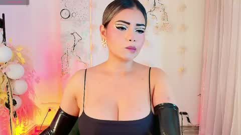 Tatiana online show from 04/14/26, 10:27