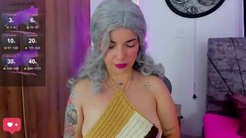 Tatiana SC online show from 09/11/25, 01:33