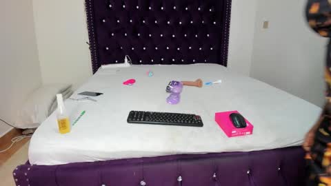 tatiana_storm online show from 10/28/25, 10:41