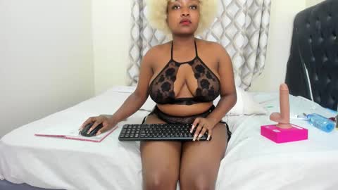 tatiana_storm online show from 02/15/26, 08:49