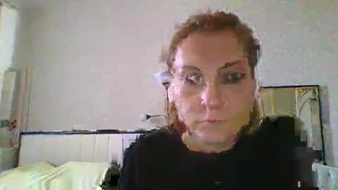Snapshot of tatiana_xi chatting on 09/25/25, 09:46 tatiana_xi online show from 09/25/25, 09:46