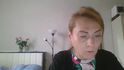 Snapshot of tatiana_xi chatting on 10/06/25, 09:29 tatiana_xi online show from 10/06/25, 09:29