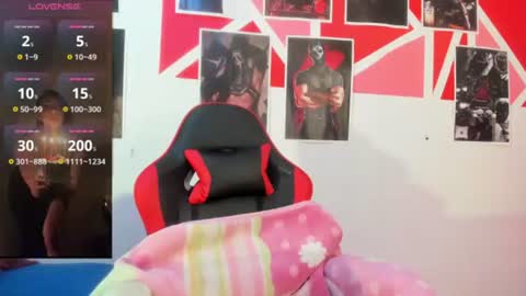 Snapshot of tatianaonnel_ chatting on 07/06/26, 07:16 tatiana onnel online show from 07/06/26, 07:16