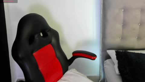 tatianasquirthot online show from 05/01/26, 07:18
