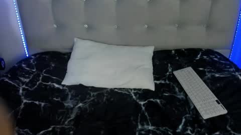 tatianasquirthot online show from 05/14/26, 08:15