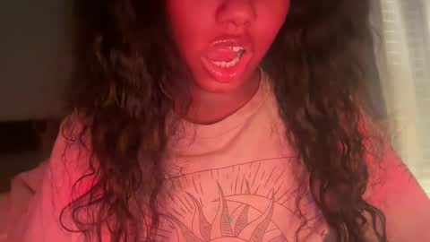 Tatianna Marie online show from 01/19/25, 12:17