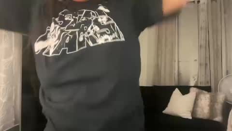 Tatianna Marie online show from 10/16/25, 11:50