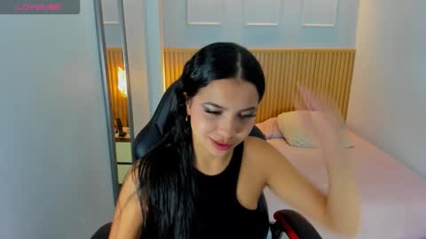 T A T I  online show from 02/26/26, 10:42