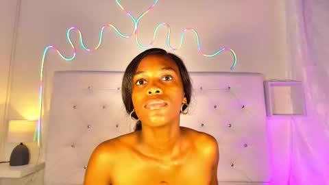 tatix online show from 09/11/25, 02:28