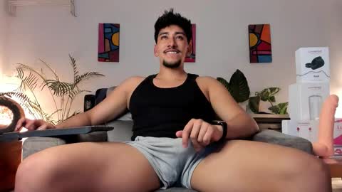 Twitter TatoKatx online show from 11/24/25, 02:11