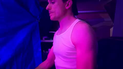 Snapshot of tatonkaboy chatting on 01/18/26, 08:18 tatonkaboy online show from 01/18/26, 08:18