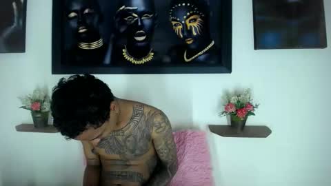 Snapshot of tatoo_noah chatting on 02/02/26, 10:14 Noah online show from 02/02/26, 10:14