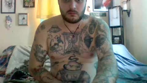 Snapshot of tatteddaddy72 chatting on 01/07/25, 06:35 tatteddaddy72 online show from 01/07/25, 06:35