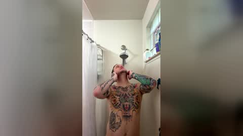Snapshot of tattedupboyfun chatting on 05/23/26, 02:43 tattedupboyfun online show from 05/23/26, 02:43