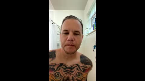 Snapshot of tattedupboyfun chatting on 06/05/26, 03:51 tattedupboyfun online show from 06/05/26, 03:51