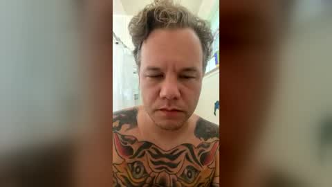 Snapshot of tattedupboyfun chatting on 06/29/26, 04:29 tattedupboyfun online show from 06/29/26, 04:29
