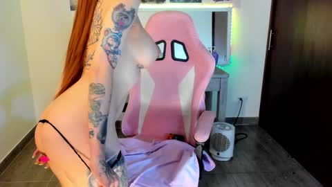 Snapshot of tattoed_bunny9 chatting on 12/09/24, 05:29 Rose Marie online show from 12/09/24, 05:29