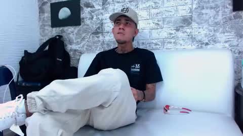 Tattoo online show from 11/18/25, 07:07