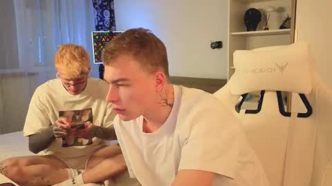 Alex but u can call me Theo online show from 01/15/26, 12:32