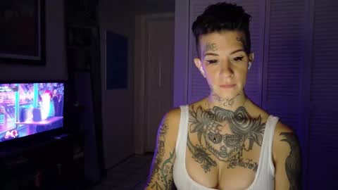 Snapshot of tattooed_natalia chatting on 02/15/26, 11:41 Natalia 3 online show from 02/15/26, 11:41