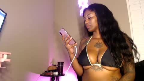 nyxxx online show from 05/17/26, 02:53