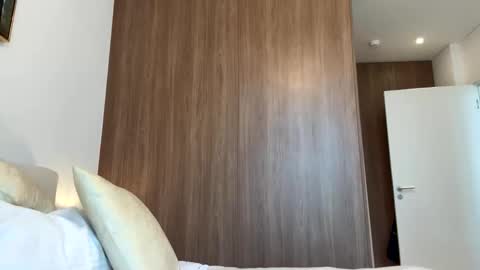 tattooedlucy_ online show from 05/01/26, 04:50