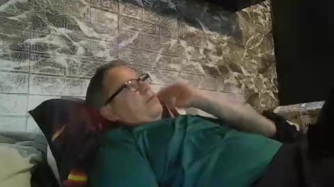 Snapshot of tatts4tits chatting on 05/25/26, 10:10 dave online show from 05/25/26, 10:10