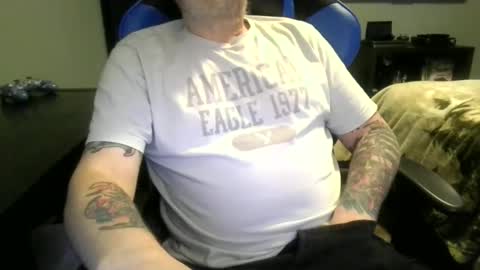 Snapshot of tatts_loves_tattas1 chatting on 03/03/26, 02:23 TattsLovesTattas online show from 03/03/26, 02:23