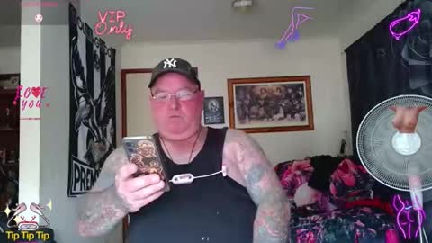 Snapshot of tattzsexy chatting on 05/03/26, 01:55 tattzsexy online show from 05/03/26, 01:55