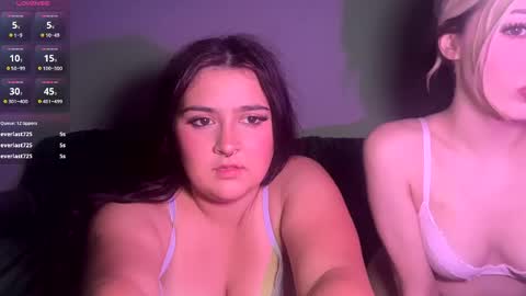 Snapshot of tatumhayes chatting on 05/27/26, 02:41 tatumhayes online show from 05/27/26, 02:41