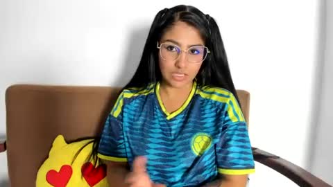 Snapshot of taty_gomez_ chatting on 06/24/26, 06:45 Tatiana Gomez online show from 06/24/26, 06:45