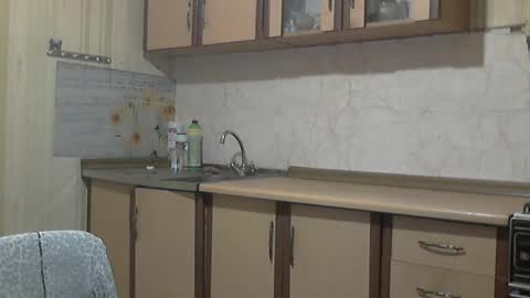 tatyanka_ online show from 12/22/24, 03:44