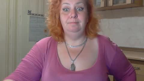 tatyanka_ online show from 11/12/25, 04:24