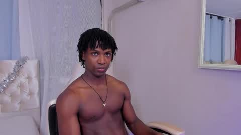 tau_montes online show from 12/02/25, 04:40