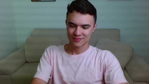 Snapshot of taurus4k chatting on 12/18/24, 11:40 taurus4k online show from 12/18/24, 11:40