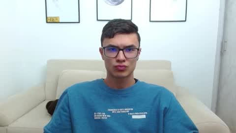 Snapshot of taurus4k chatting on 01/16/25, 01:16 taurus4k online show from 01/16/25, 01:16