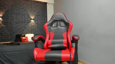  T A U R U S  online show from 10/30/25, 01:34