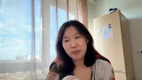 Aya online show from 11/05/25, 10:37