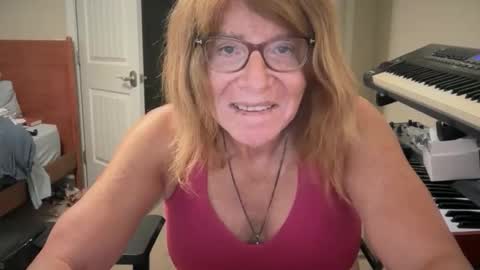 TanyaTS online show from 11/20/25, 03:45