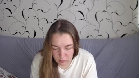 Diana online show from 10/08/25, 06:22